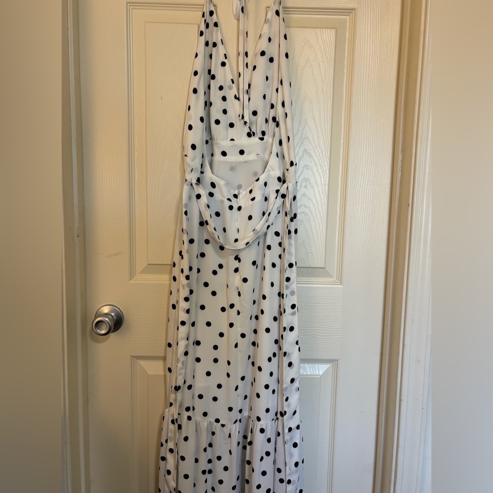 VICI Polka Dot Dress – white maxi dress wedding Payce Halter Kentucky Derby - Picture 4 of 10